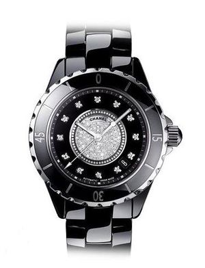 h1757 Chanel J12 Black