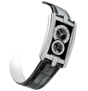 331/UQWL.KD/D3.2 Harry Winston Avenue C