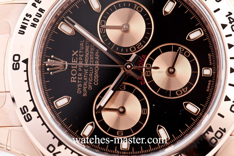 116505 Black Dial with Everrose subdials Rolex Cosmograph Daytona