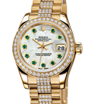 179138 White mother-of-pearl emeralds dial Rolex Lady-Datejust 26 Archive