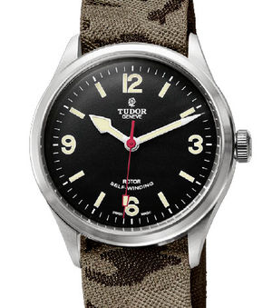 79910 Additional camouflage fabric strap Tudor Heritage