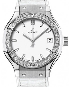 581.NE.2010.LR.1204 Hublot Classic Fusion 33 мм