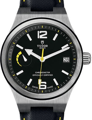 m91210n-0002 Tudor North Flag