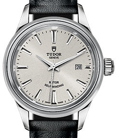 m12100-0005 Tudor Style