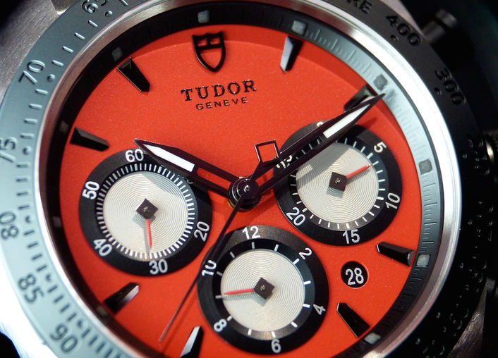 m42010n-0006 Tudor Fastrider Black Shield
