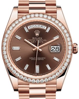 228345RBR Chocolate set with diamonds Rolex Day-Date 40
