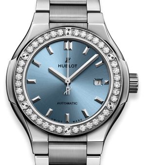 585.NX.891L.NX.1204 Hublot Classic Fusion 33 мм