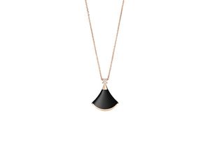 350582 CL857213 Bvlgari Divas Dream