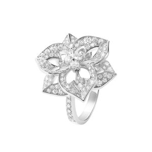 JRG02170 Boucheron Nature Triomphante