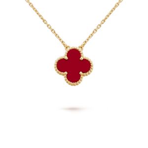 VCARD38500 Van Cleef & Arpels Alhambra