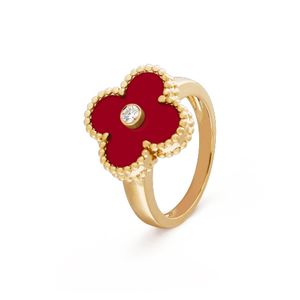 VCARD40800 Van Cleef & Arpels Alhambra