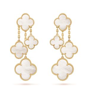 VCARD78900 Van Cleef & Arpels Alhambra