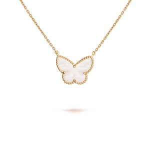 VCARD99500 Van Cleef & Arpels Alhambra