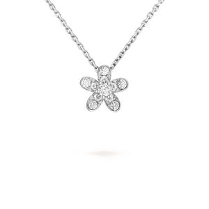 VCARG44200 Van Cleef & Arpels Flora