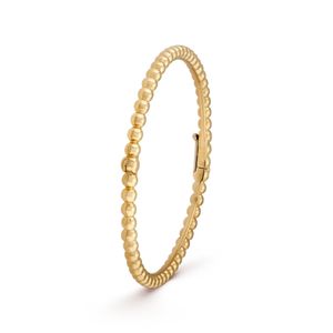 VCARO95900 Van Cleef & Arpels Perlee