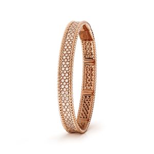 VCARO14900 Van Cleef & Arpels Perlee
