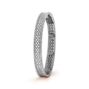 VCARO14800 Van Cleef & Arpels Perlee