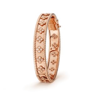 VCARN5B200 Van Cleef & Arpels Perlee