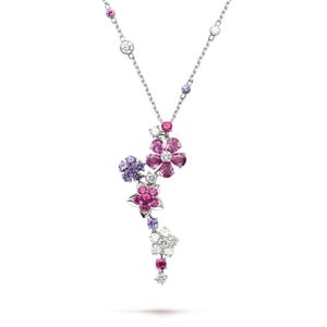 VCARP05L00 Van Cleef & Arpels Classic High Jewelry