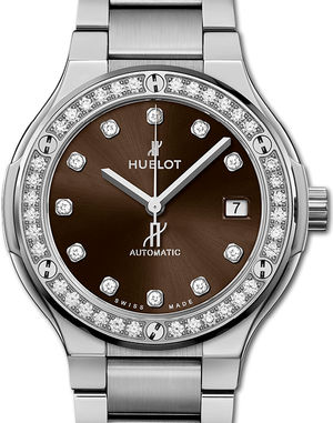 568.NX.897M.NX.1204 Hublot Classic Fusion 38 мм