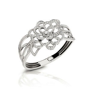 White gold bangle with diamonds2 Verdi Gioielli Swing