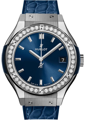 581.NX.7170.LR.1104 Hublot Classic Fusion 33 мм