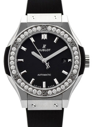 582.NX.1170.RX.1204 Hublot Classic Fusion 33 мм