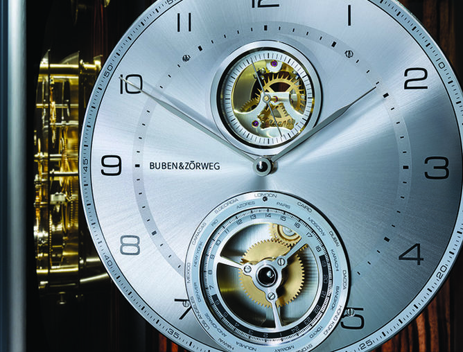 HIGH-GLOSS HOMMAGE WALNUT ALPHA 01 PENDULUM CLOCK Buben & Zorweg Objects of Time