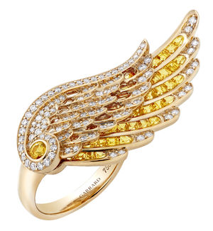 2016582 Garrard Wings Embrace