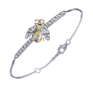 2015139 Garrard Enchanted Palace