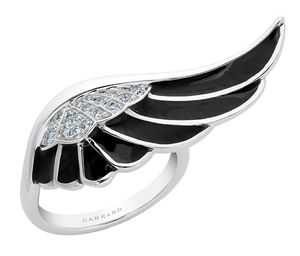 2014102 Garrard Wings Reflection