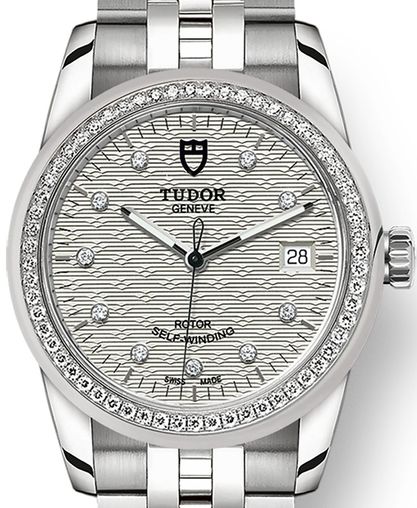 M55020-0001 Tudor Glamour