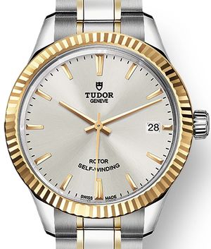 M12313-0003 Tudor Style