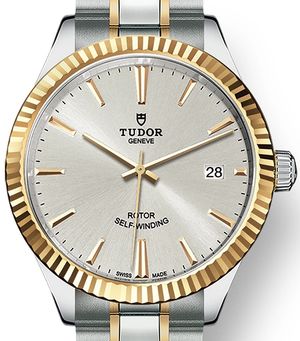 M12513-0003 Tudor Style