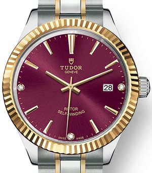 M12513-0015 Tudor Style