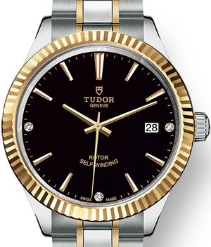 M12513-0011 Tudor Style