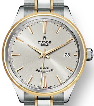 M12503-0002 Tudor Style