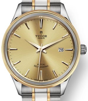 M12703-0001 Tudor Style