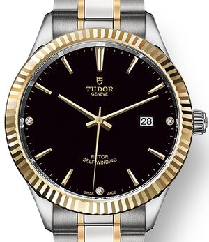 M12713-0011 Tudor Style