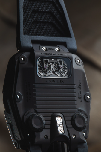 UR-230 Eagle Urwerk 