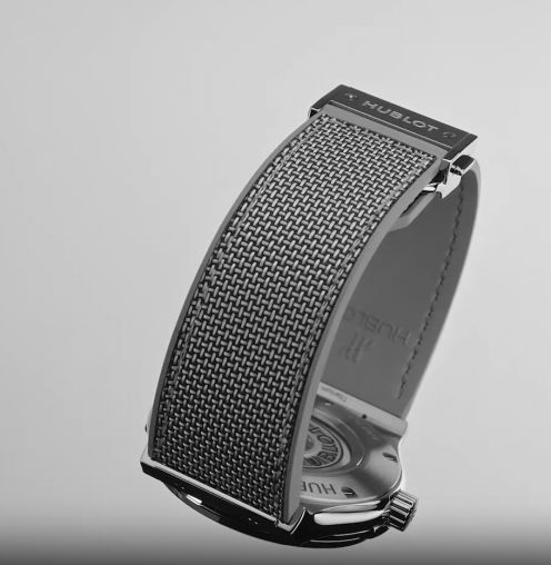511.NX.5610.NR.HEC24 Hublot Classic Fusion 45 мм