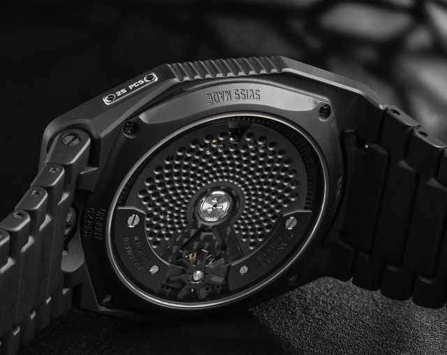 UR-100V Full Black Titanium Jacket Urwerk UR-100 SpaceTime