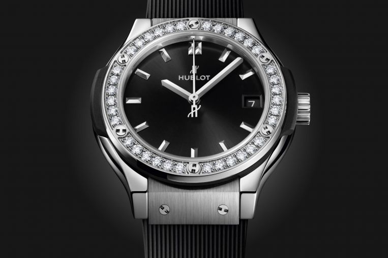 581.NX.1470.RX.1104 Hublot Classic Fusion 33 мм