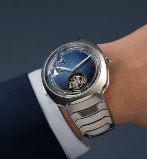 6905-1200 H.Moser & Cie Streamliner