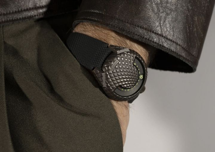 UR-101 T-REX Urwerk 