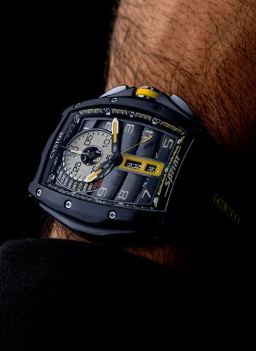 B01107.4103002 Cvstos Challenge Chrono