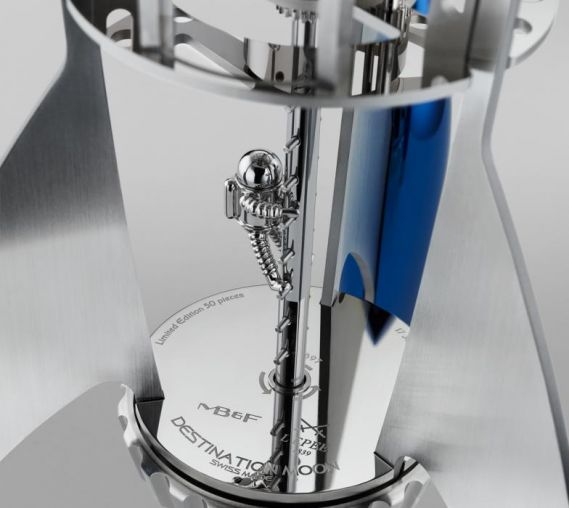 74.6000/124 MB&F L'Epée