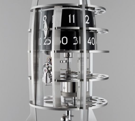 74.6000/124 MB&F L'Epée