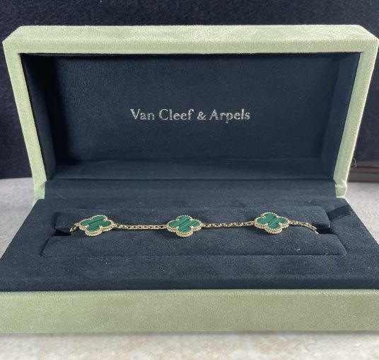 VCARL80900 Van Cleef & Arpels Jewelry
