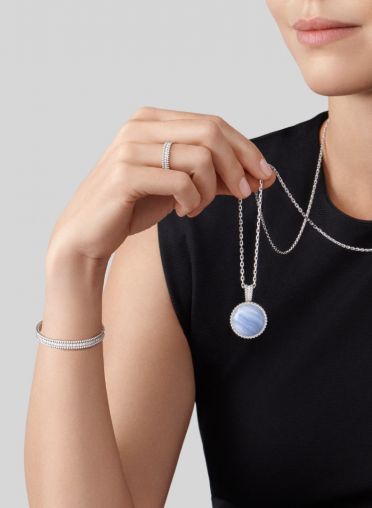 VCARPBMZ00 Van Cleef & Arpels Perlee